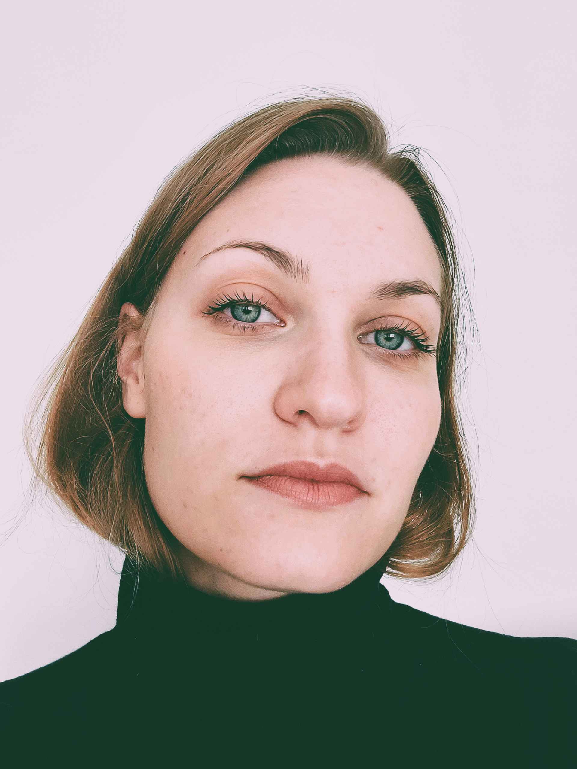 Iida valkonen
